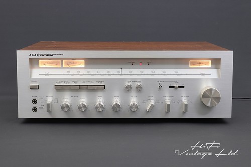 Akai 1070 stereo - stereo, receiver