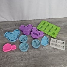 Various Resin Moulds Lego Men, Harry Potter, Mickey Mouse, Pokemon, Among US Ect