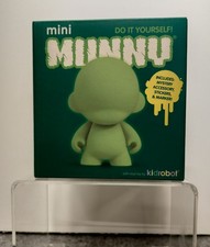 Kidrobot Munnyworld DIY 4”