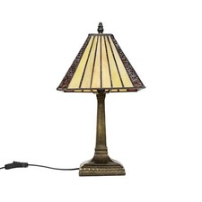Traditional Tiffany Table Lamp