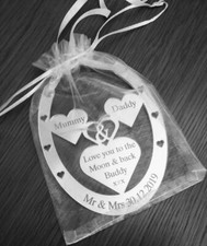  Wedding day lucky horse shoe