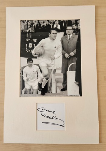 Spurs dave mackay signed - spurs,