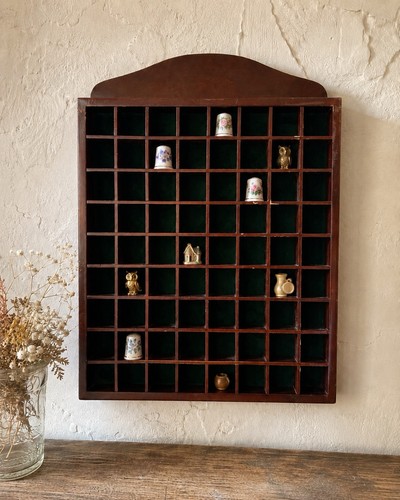 Vintage wooden wall - vintage, display