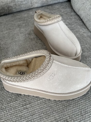 Ugg slipper ladies size - size, 4