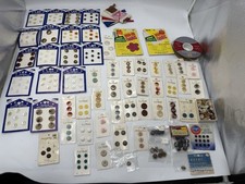 🌟Premium Quality and la mode buttons and more lot🌟