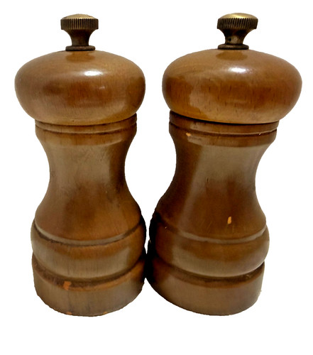 Vintage wood pepper mill - wood,