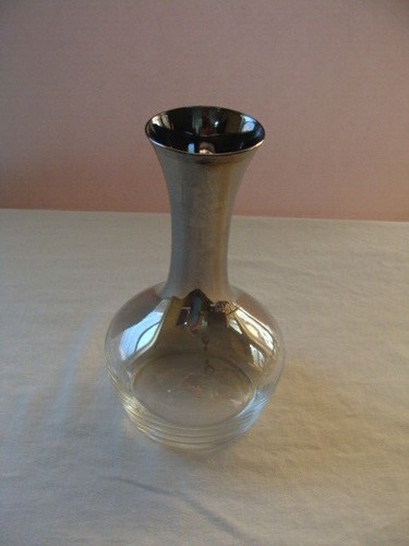 Queen wine decanter carafe - wine,