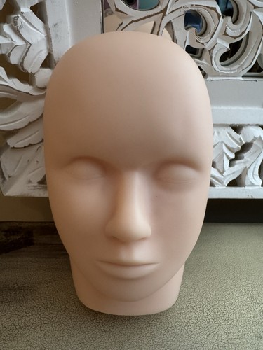 Female mannequin head display - female,