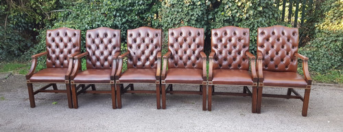 Set mahogany buttoned - of, 6
