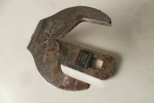 Belt tension spanner - , water