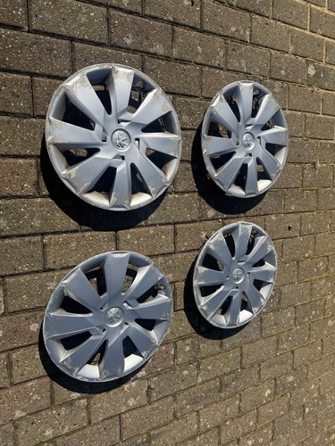 Peugeot 107 wheel trim - wheel, x