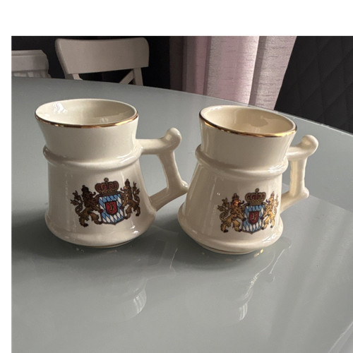 Royal staffordshire pottery - royal,