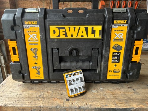 Dewalt empty carry - dewalt,