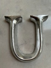 Posh graffiti letter - letter, u 
