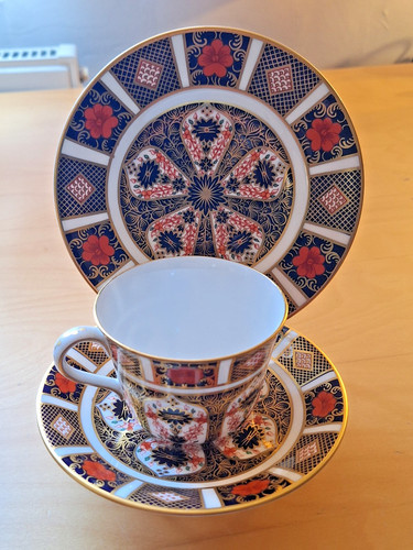 Royal crown derby old - derby,