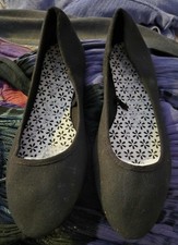 Ladies Black dolly style shoes Size 8 NEW