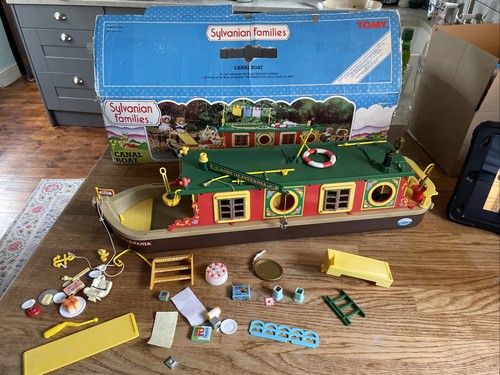 Sylvanian families canal - canal, boat