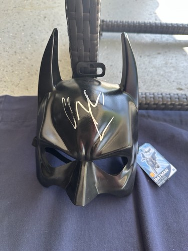 Christian bale signed full - bale,