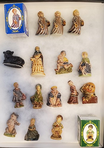 Wade nursery rhyme figurines - nursery,