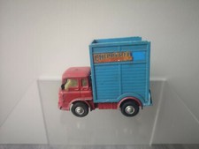 CORGI 503 CHIPPERFIELDS CIRCUS BEDFORD TRACTOR UNIT 