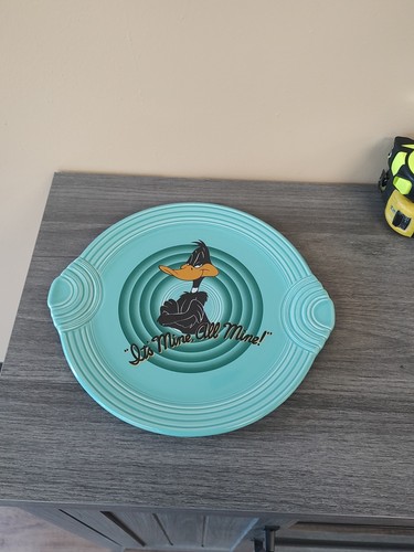Fiesta ware looney - tunes, daffy