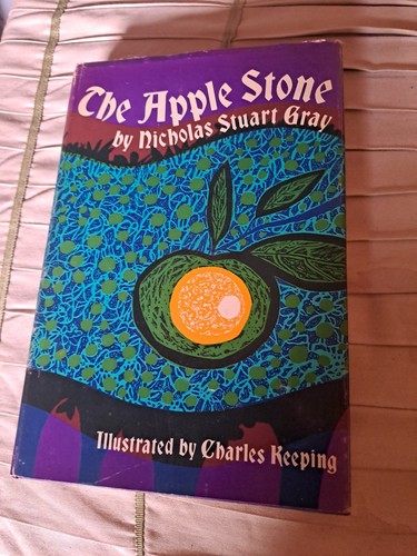 The apple stone nicholas - apple,