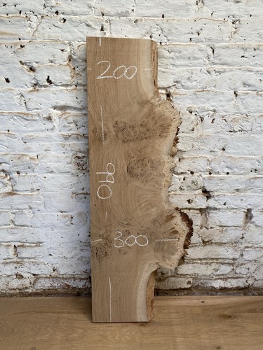 Waney edge live - edge, oak