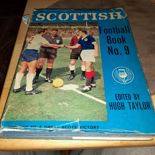 The scottish football book - scottish,