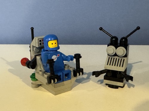 Lego 6809 and droid - and,