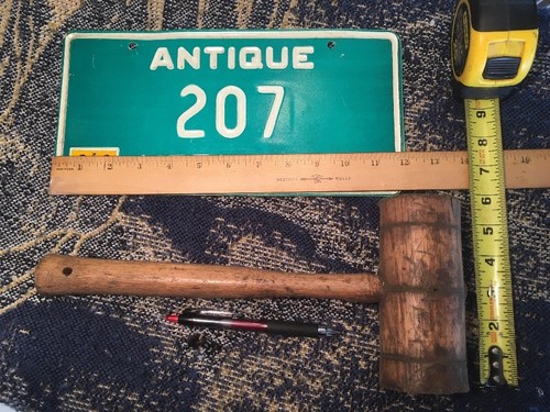 Old vtg collectible - 13",