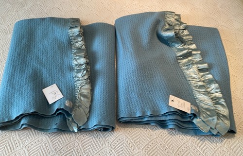 Pair blue cellular wool - of,