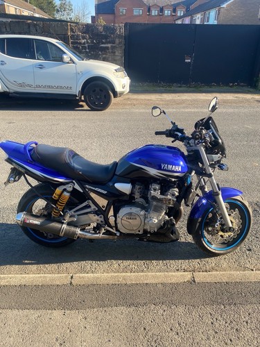 Yamaha xjr1300 - yamaha,