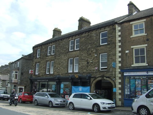 Photo 6x4 leyburn and - leyburn, co-op