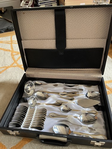 Gold plated canteen cutlery - plated, of