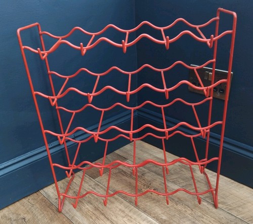 Vintage red metal - metal, wine