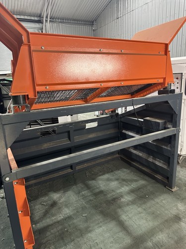 Vibrating screener - screener,