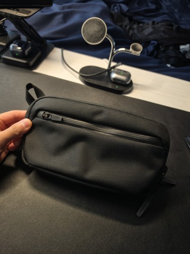 Aer slim pouch - slim,