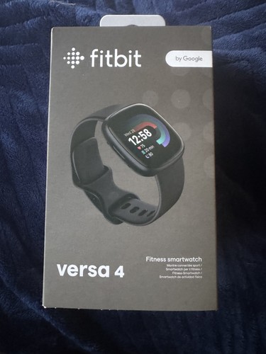 Fitbit versa fitness tracker - fitbit,