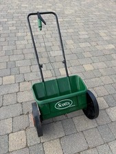Scotts Evergreen Drop Spreader 18" - Lawn Seed Feed
