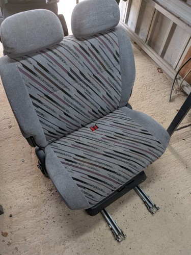 Swivel double bench captain - bench,