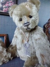 Charlie Bear DUSTY PAWS 2016