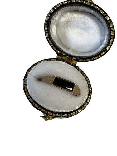 9ct gold black - pinky, ring