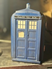 Doctor Dr Who TARDIS with