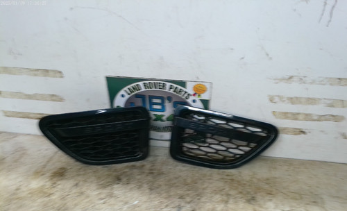 Range rover sport wing vents - range,