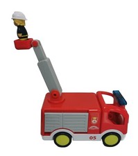 ELC Happyland Fire Engine with One Figure - Working Sounds & Lights