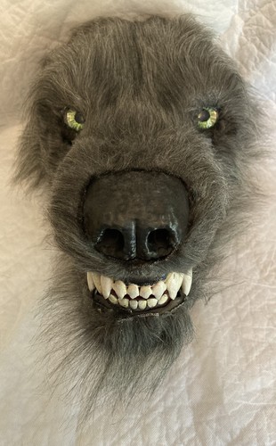 Werewolf mask prop moving - mask,