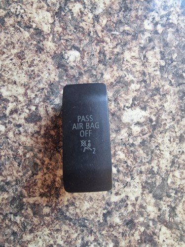Bmw passenger airbag off - bmw,