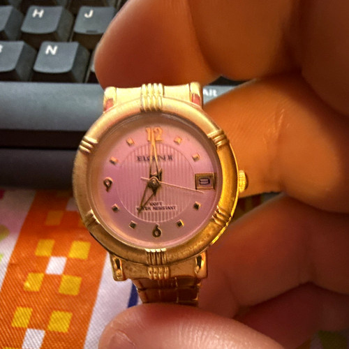 Elgin women quartz analog - women's,