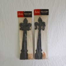 Vintage PAIR Fleur de Lis
