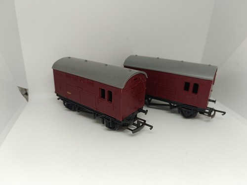Triang horse boxes 8547 - x,